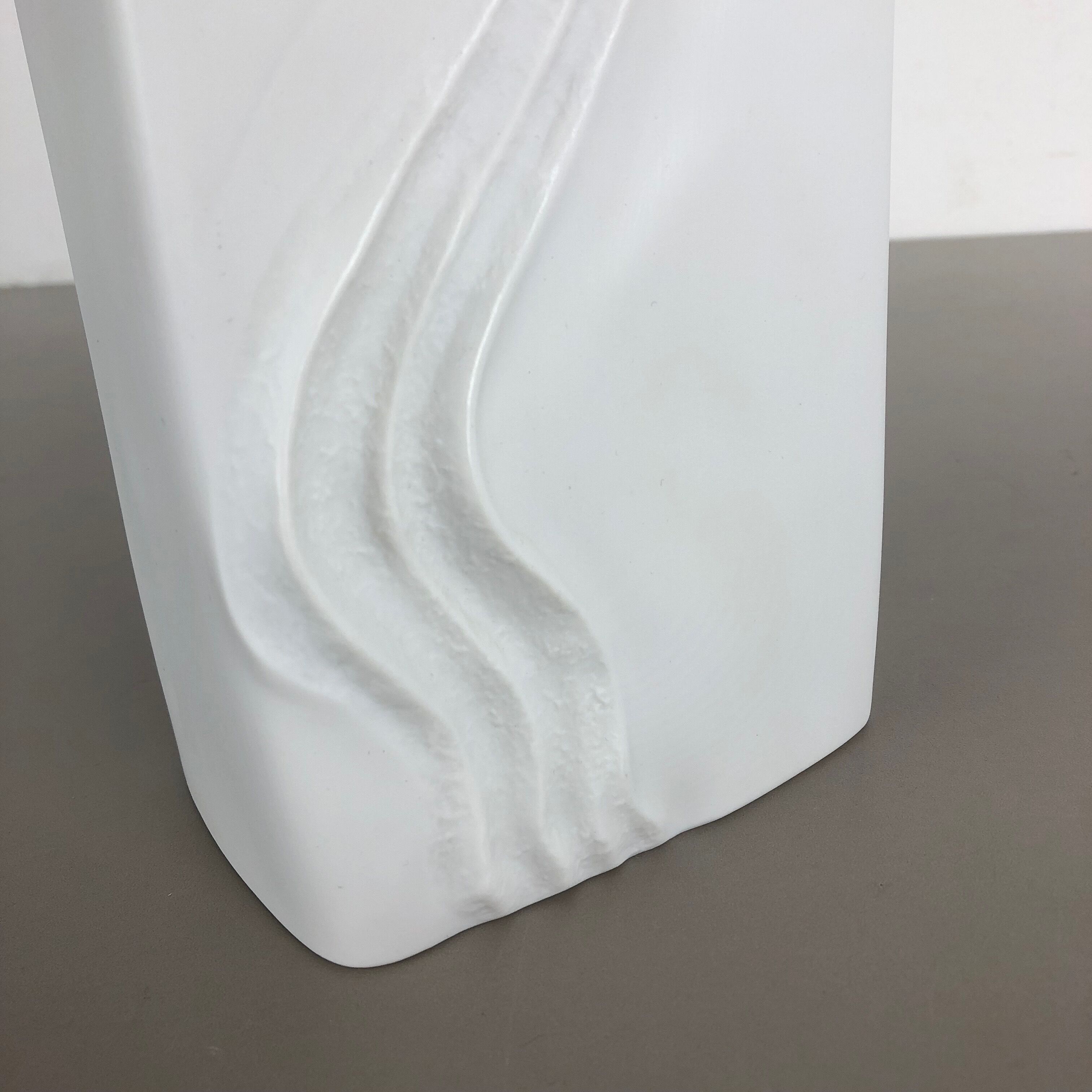 Large OP Art Vase Porcelain German Vase by Martin Freyer for Rosenthal, 1970s