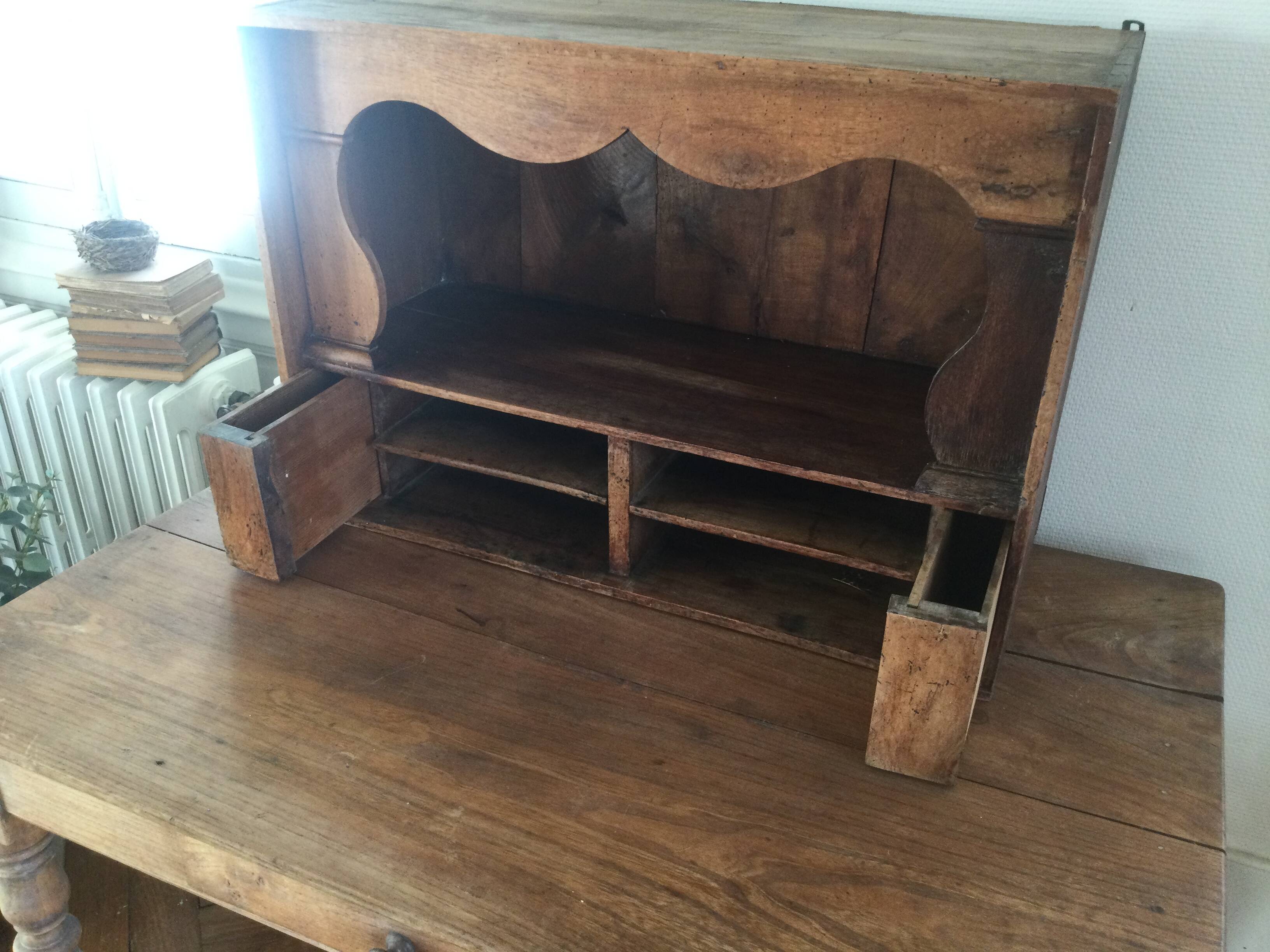Antique wall-mounted shelf unit