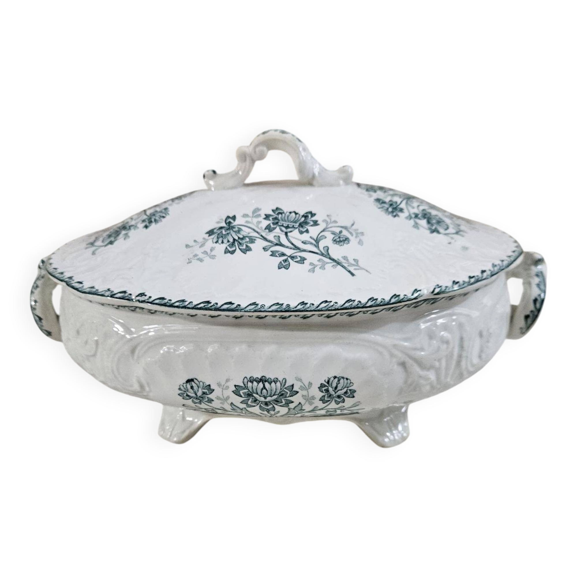 Small iron clay soup tureen
