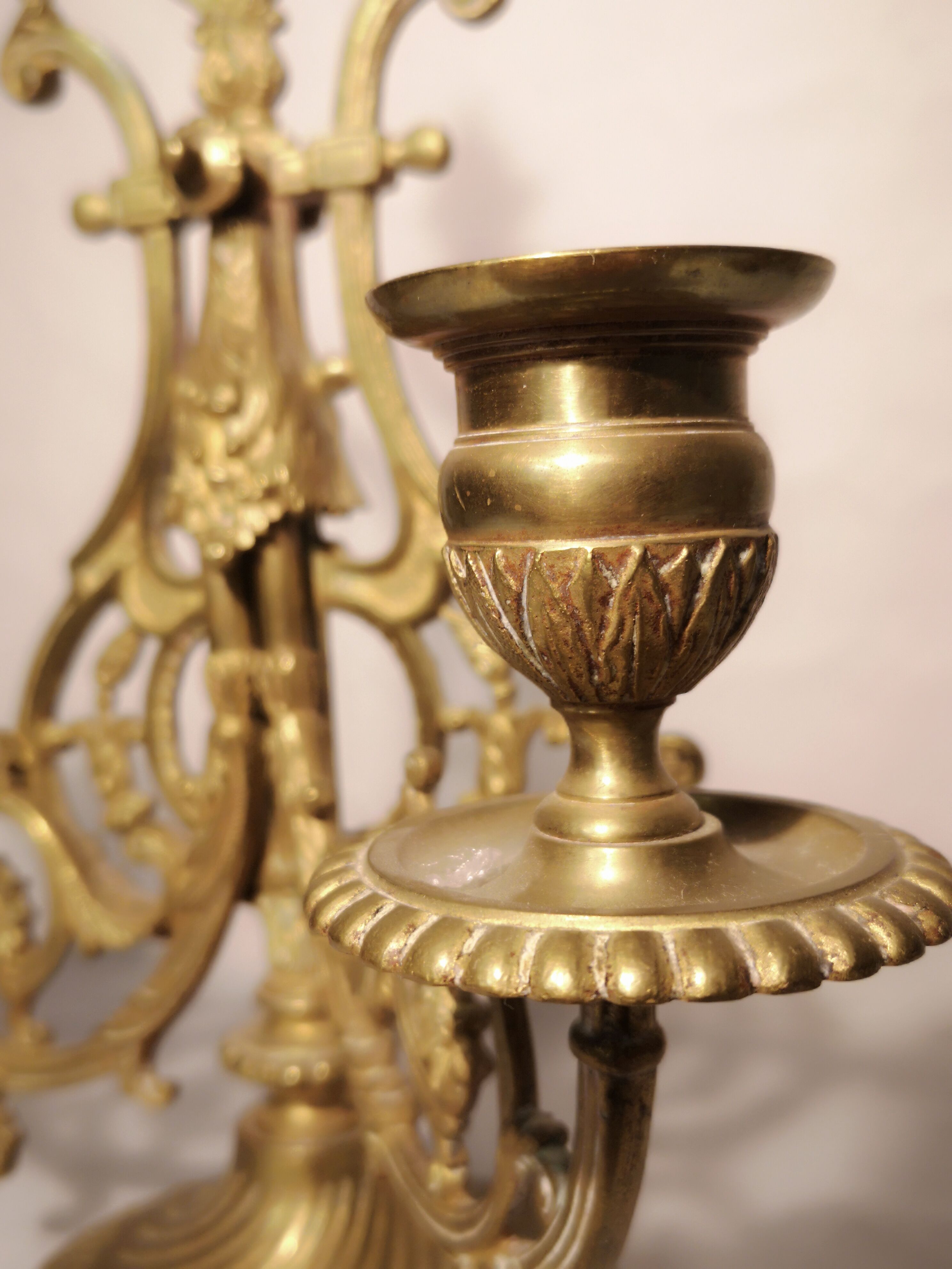 Pair of piano candlesticks in golden bronze 19th century