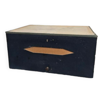 Old notary binder box - 3