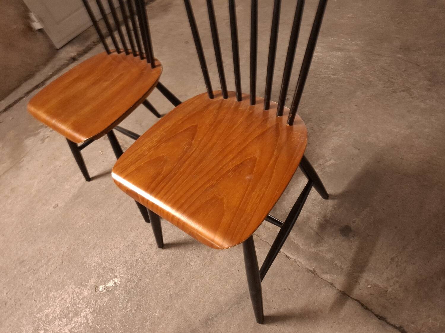 2 chaises Scandinaves , Sven Éric Fryklund