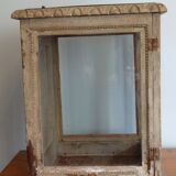 18th century showcase has three mobile windows