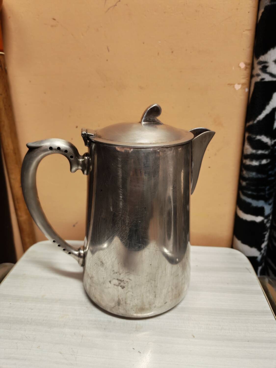 Silver-plated teapot and coffee pot