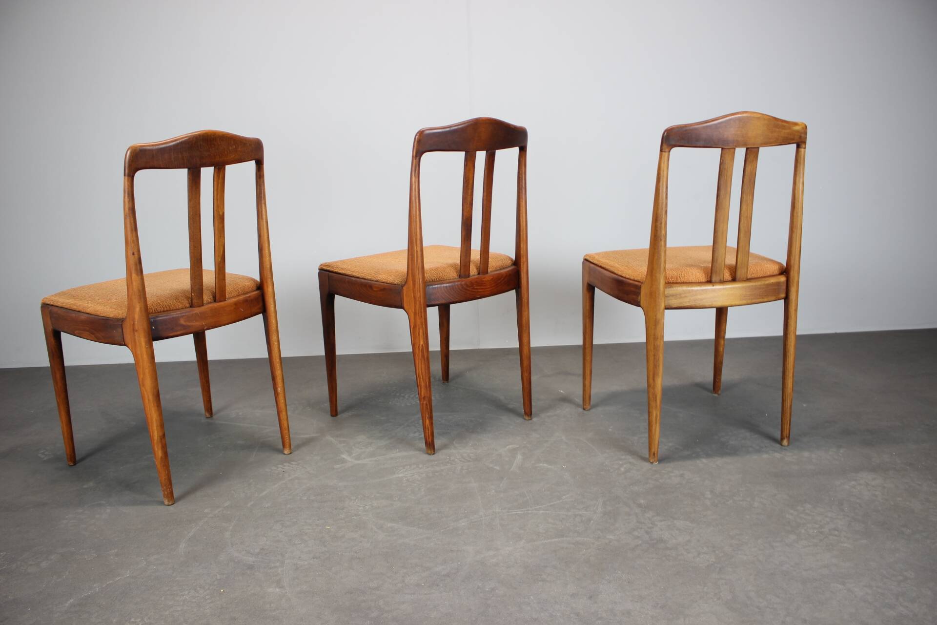 Ensemble de trois chaises de salle à manger des années 1970 par Drevotvar, Tchécoslovaquie