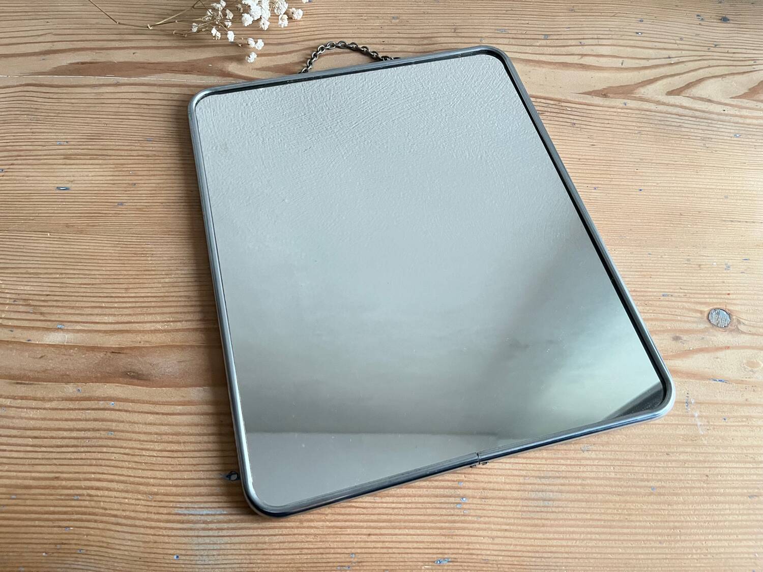 Vintage barber mirror 29 x 24 cm