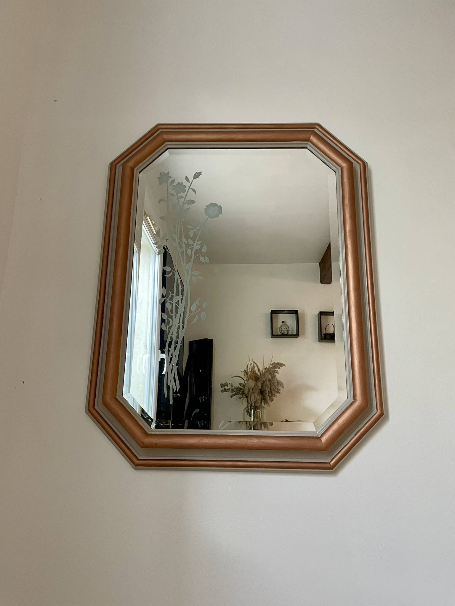 Wooden mirror