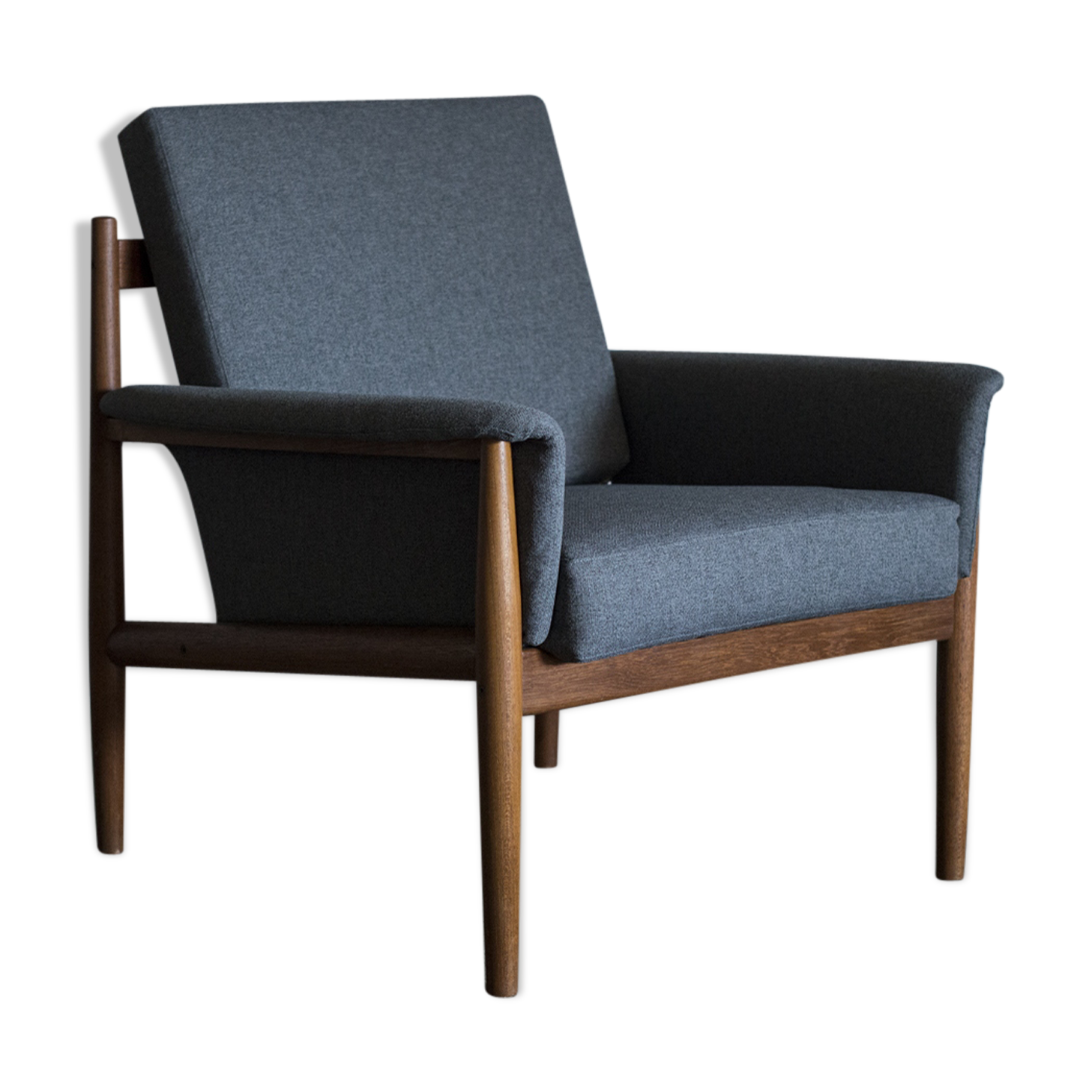 Grete Jalk's armchair edited by France & Son