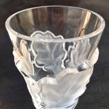 Lalique collection small vase crystal pattern art nouveau chene leaves