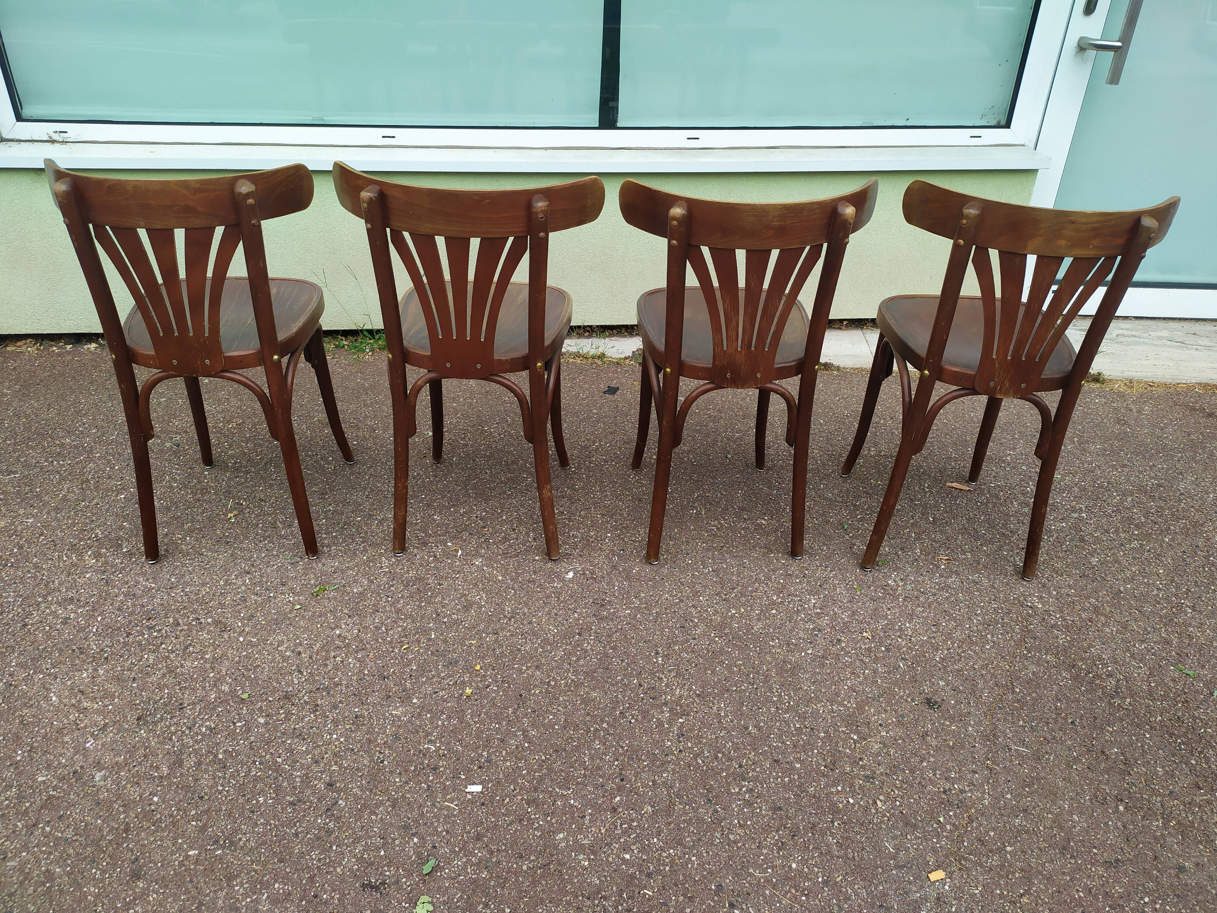 Lot de 4 chaises de bistrot en bois vintage