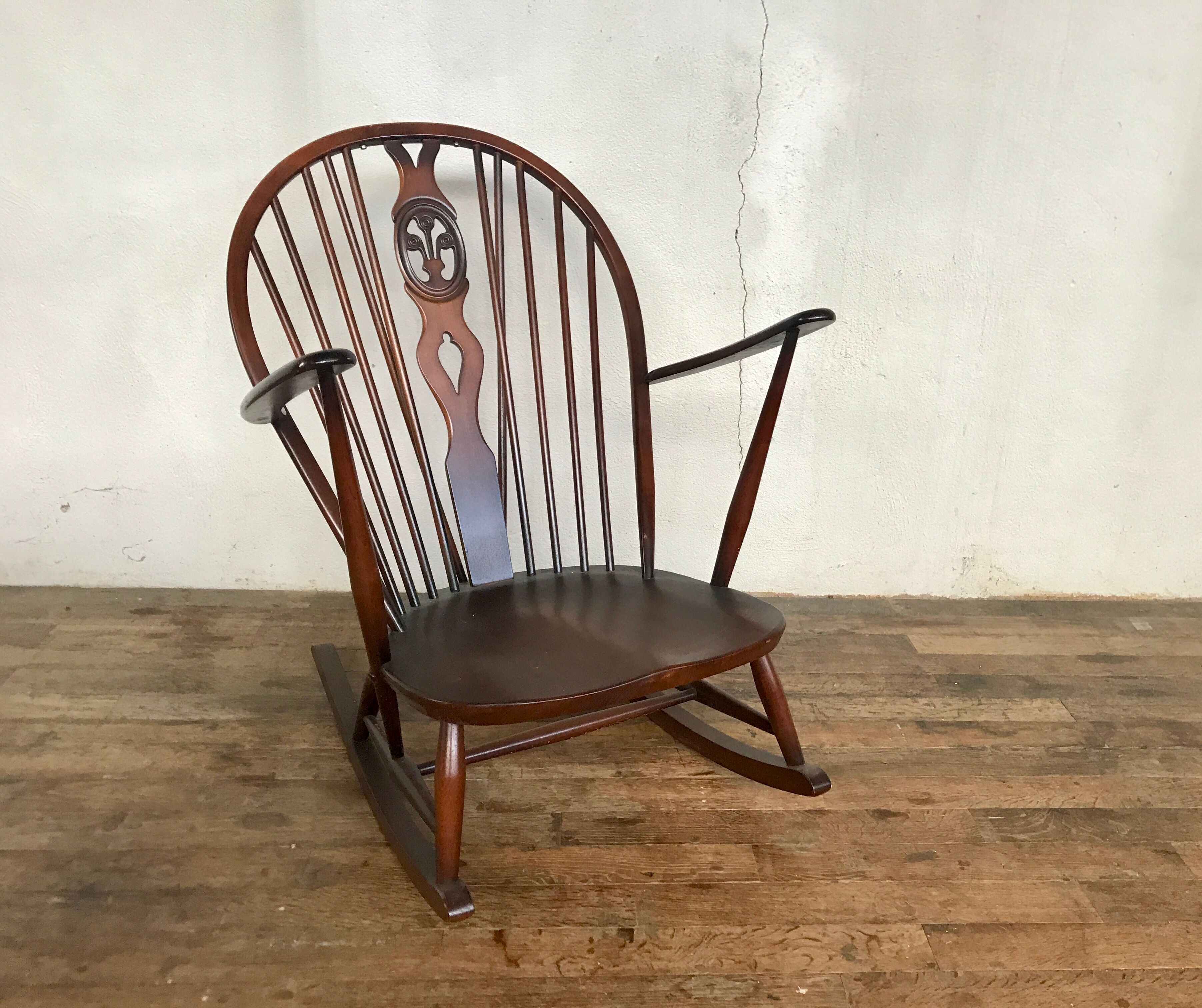 Rocking-chair de Lucian Ercolani pour Ercol