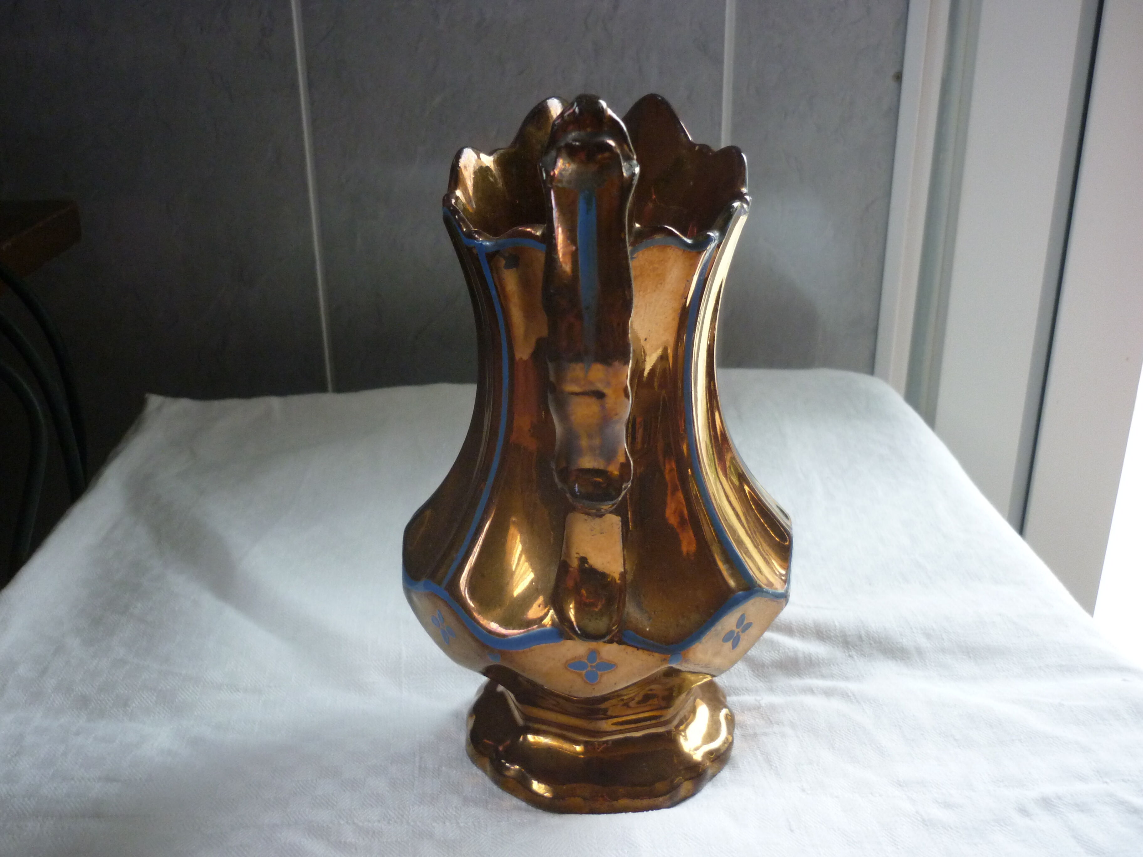 English pitcher in Jersey faience