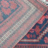 Tapis ancien noué main en laine