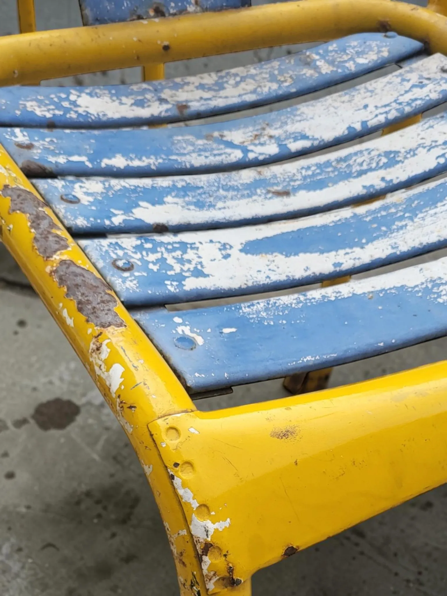 Chaises Tolix Xavier Pauchard T4 - 1950s