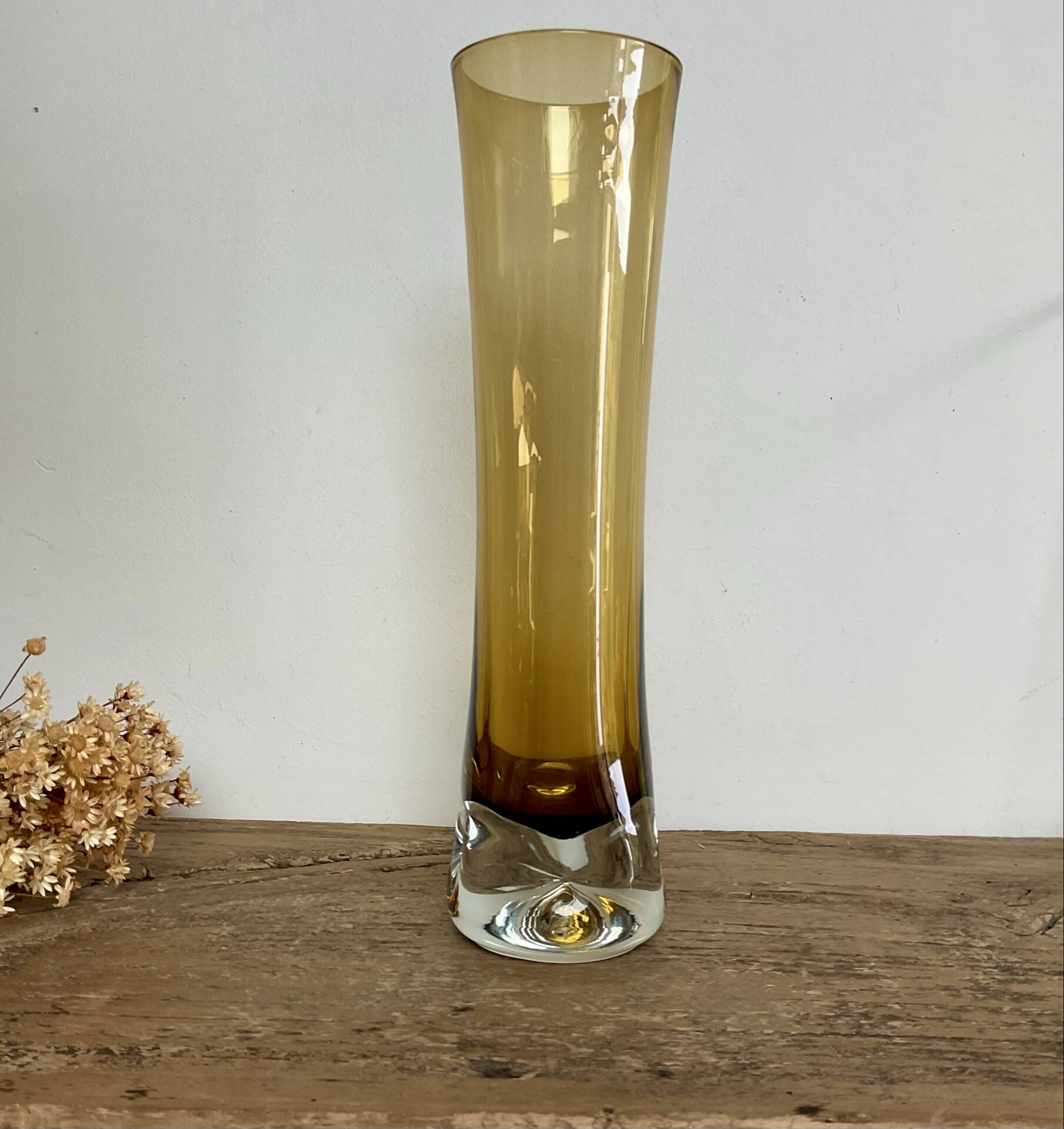 Vase verre soufflé ambre
