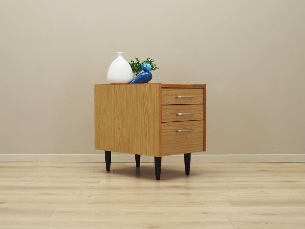 Commode, design danois, années 1970, fabricant : Sorø Terminalborde Ole Bjerregaard Pedersen Ap
