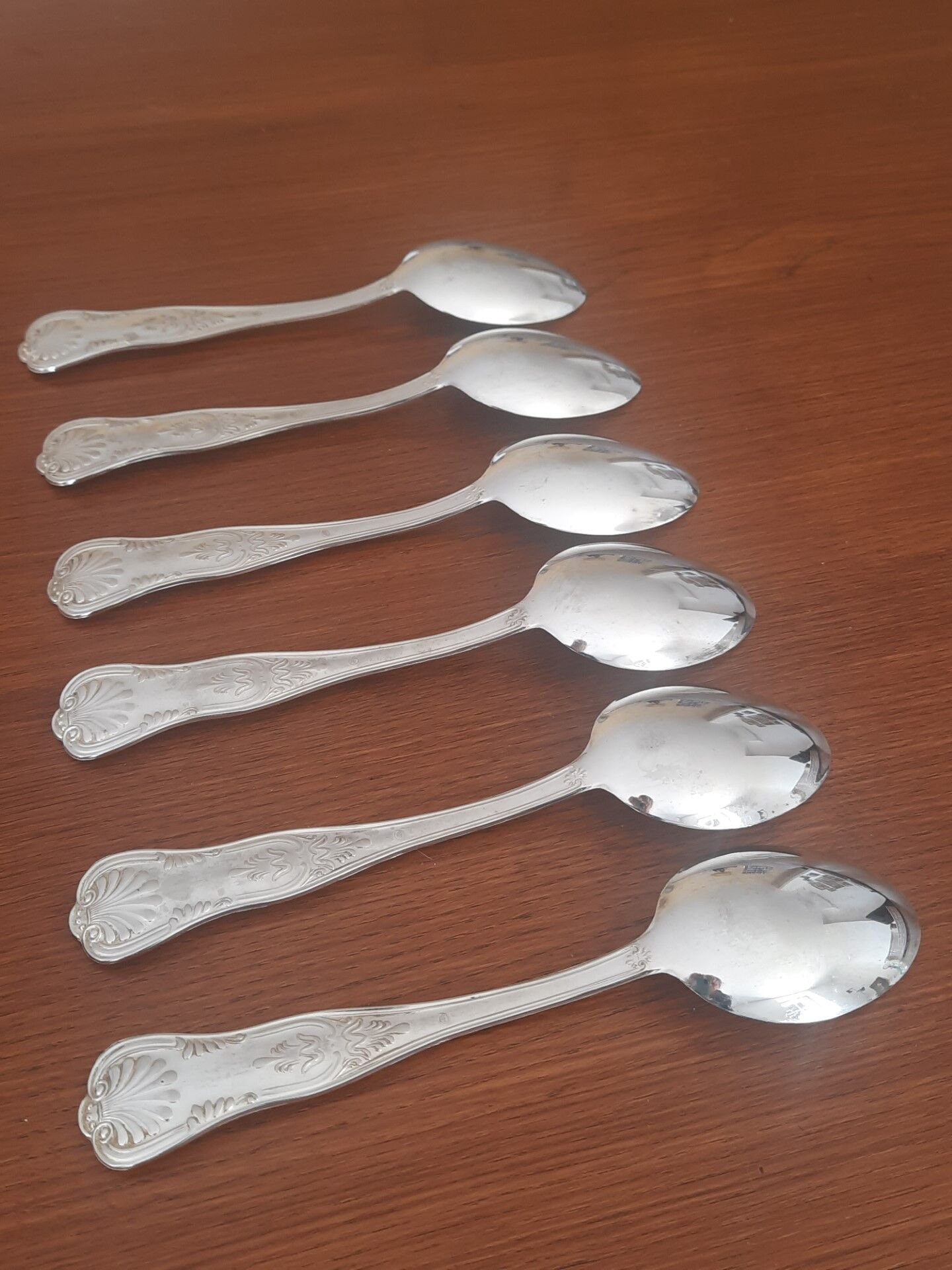 Set of 6 silver metal spoons