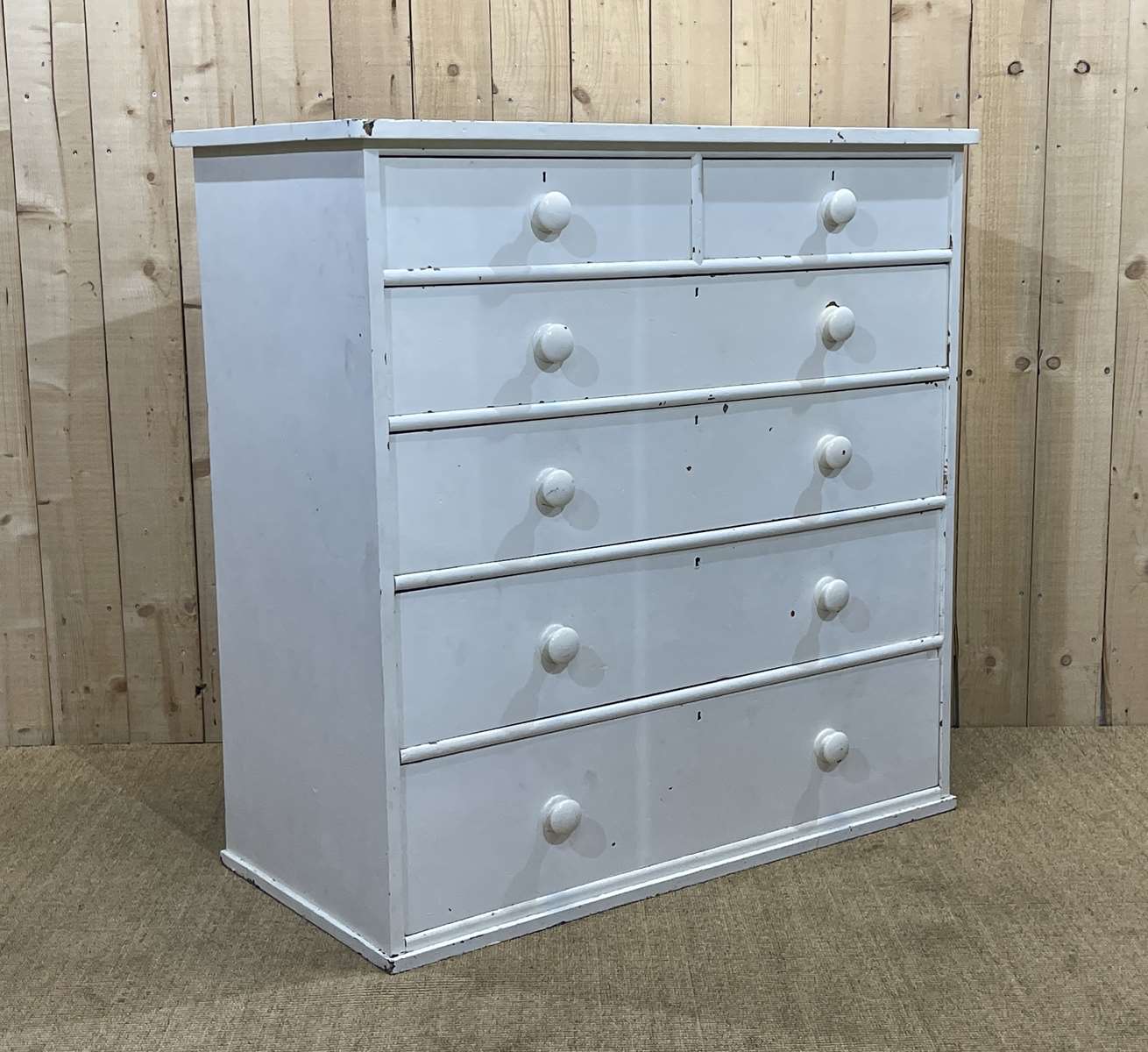 Victorian chest of drawers nineteenth in ash
