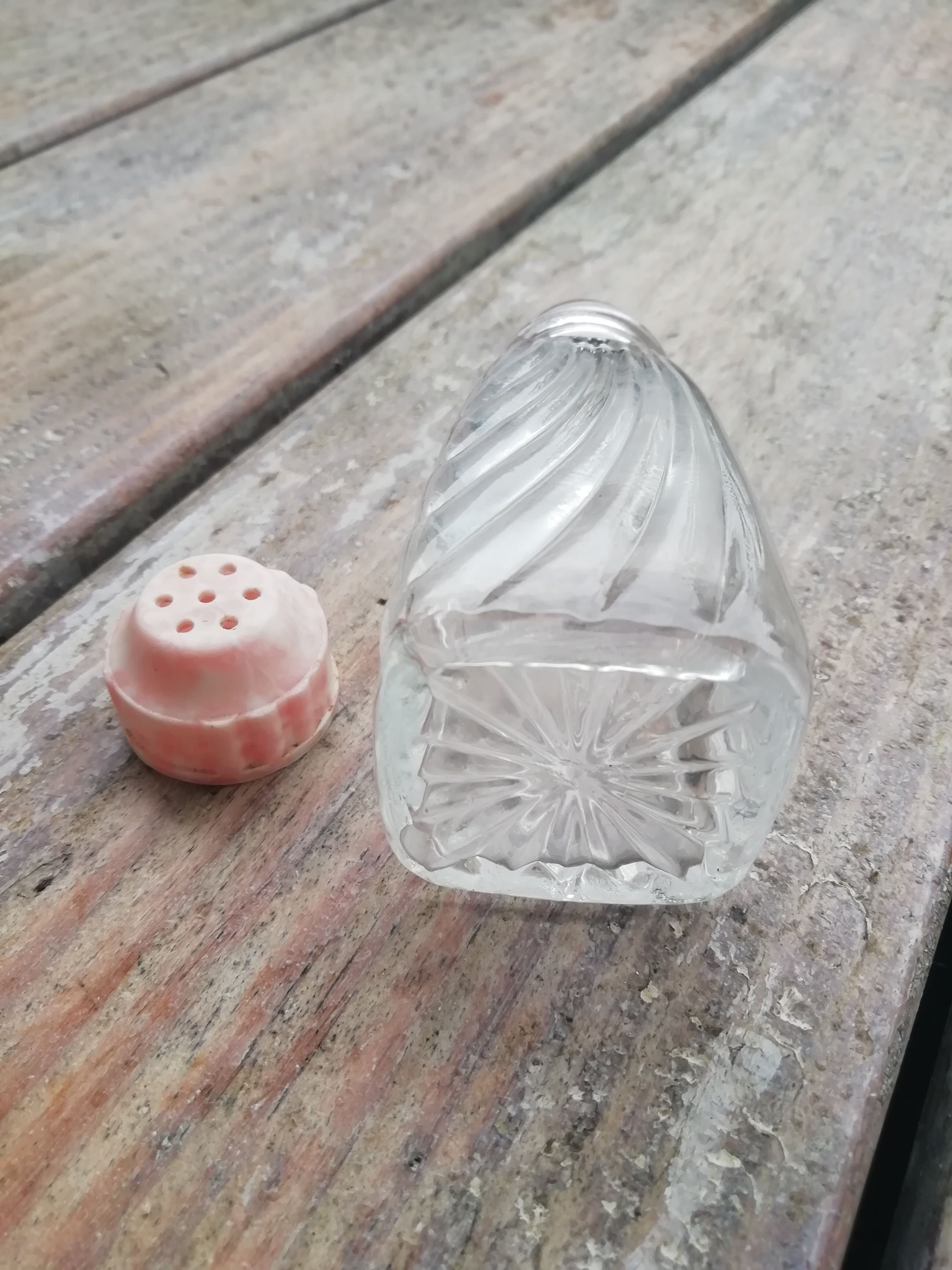 Salière bouchon bakélite