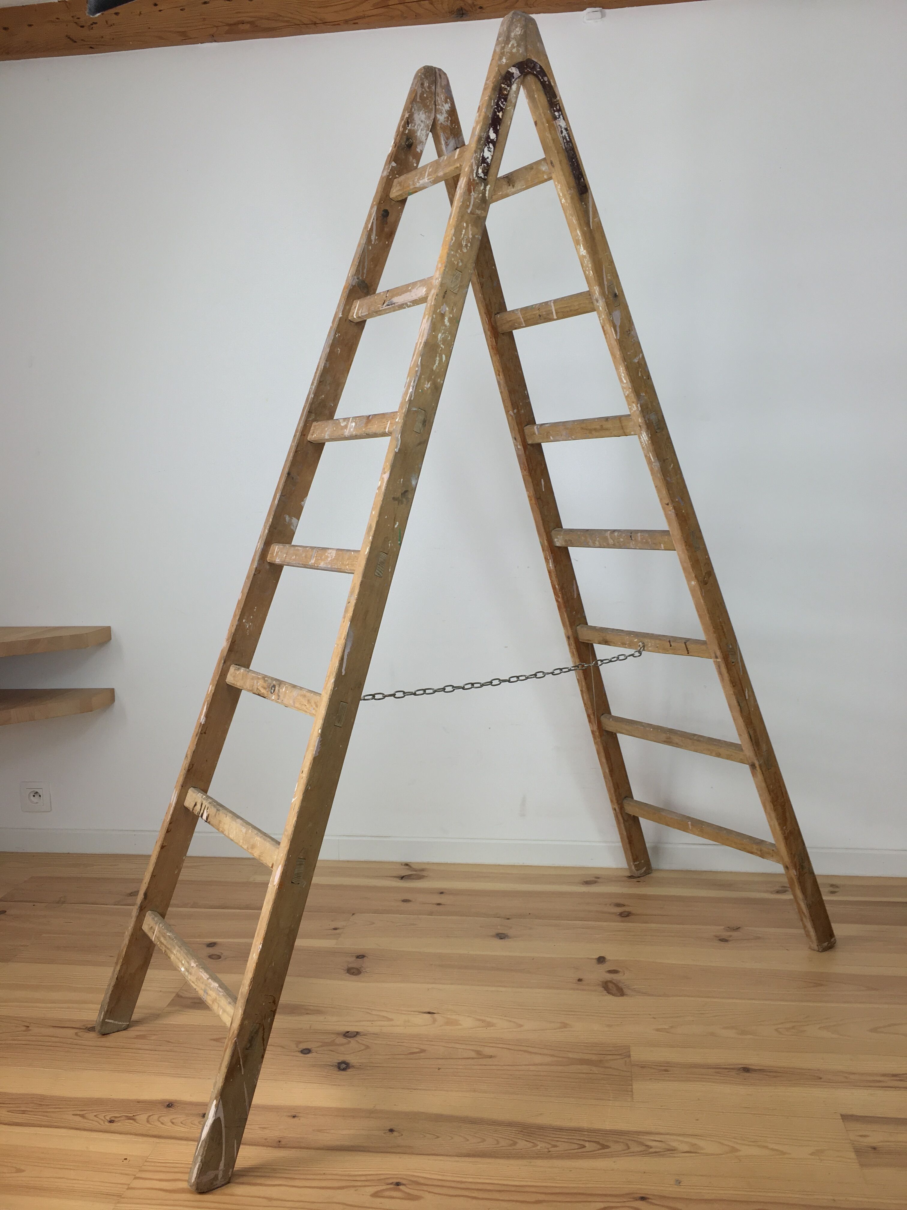 Double scale, painter's stepladder, wood