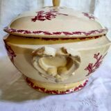 Earthenware tureen of Gien decoration Cactus