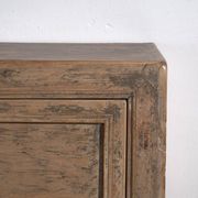 Buffet ancien en bois de pin – Chine, vers 1930