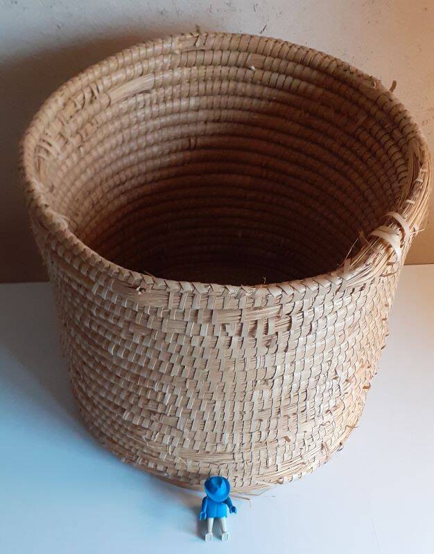 Panière corbeille ronde vintage en paille