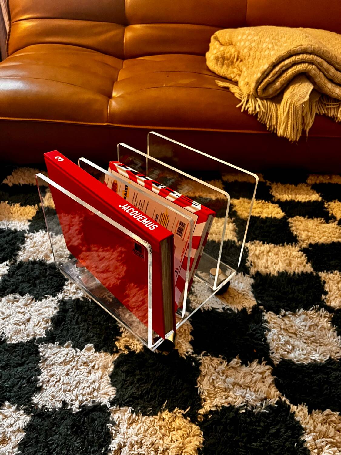 Marais International Plexiglas magazine rack