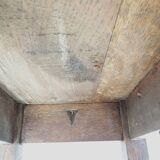 Table get leg in waxed oak.
