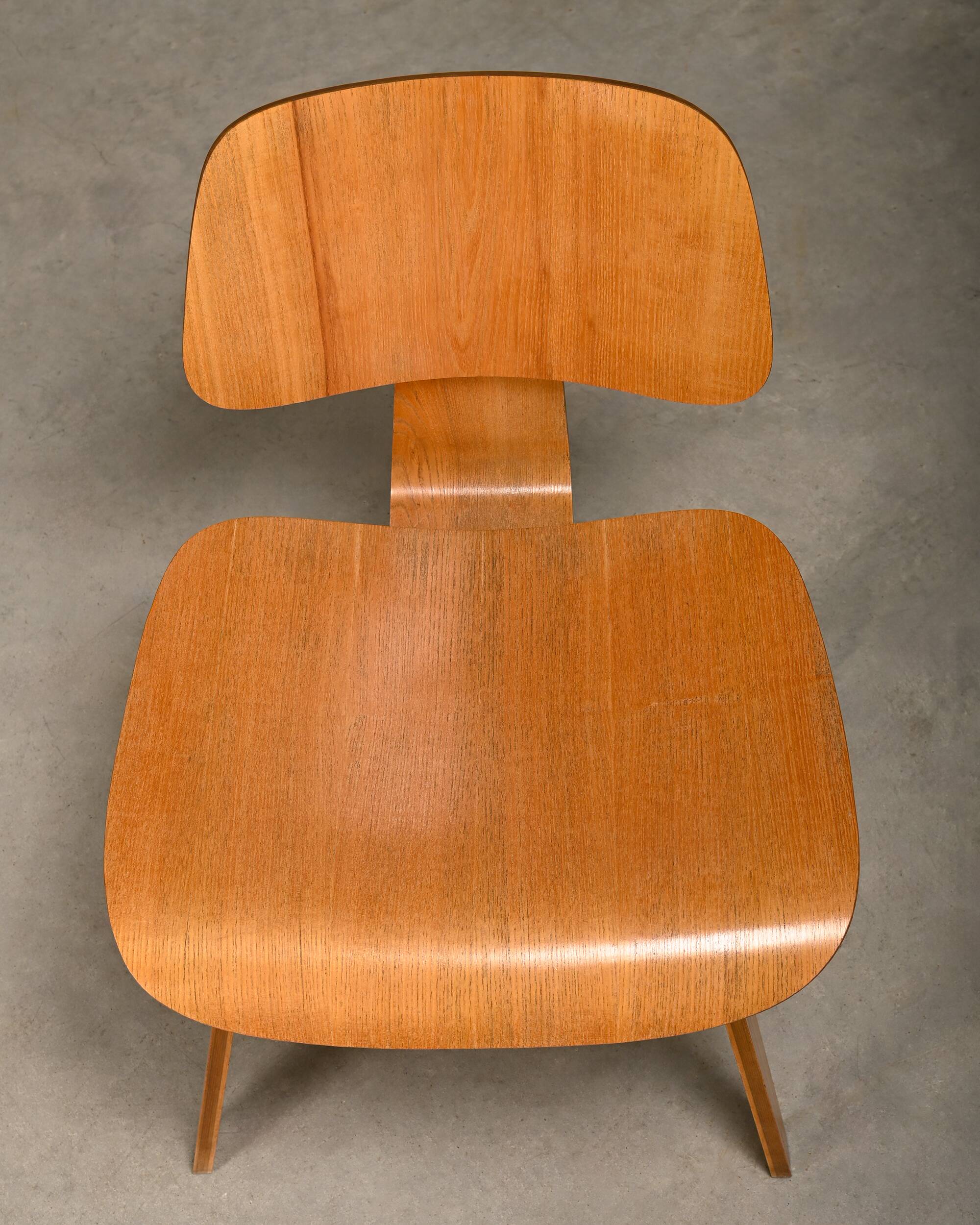 Charles and Ray Eames Early DCW Ash Plywood Dining Chairs for Herman Miller
