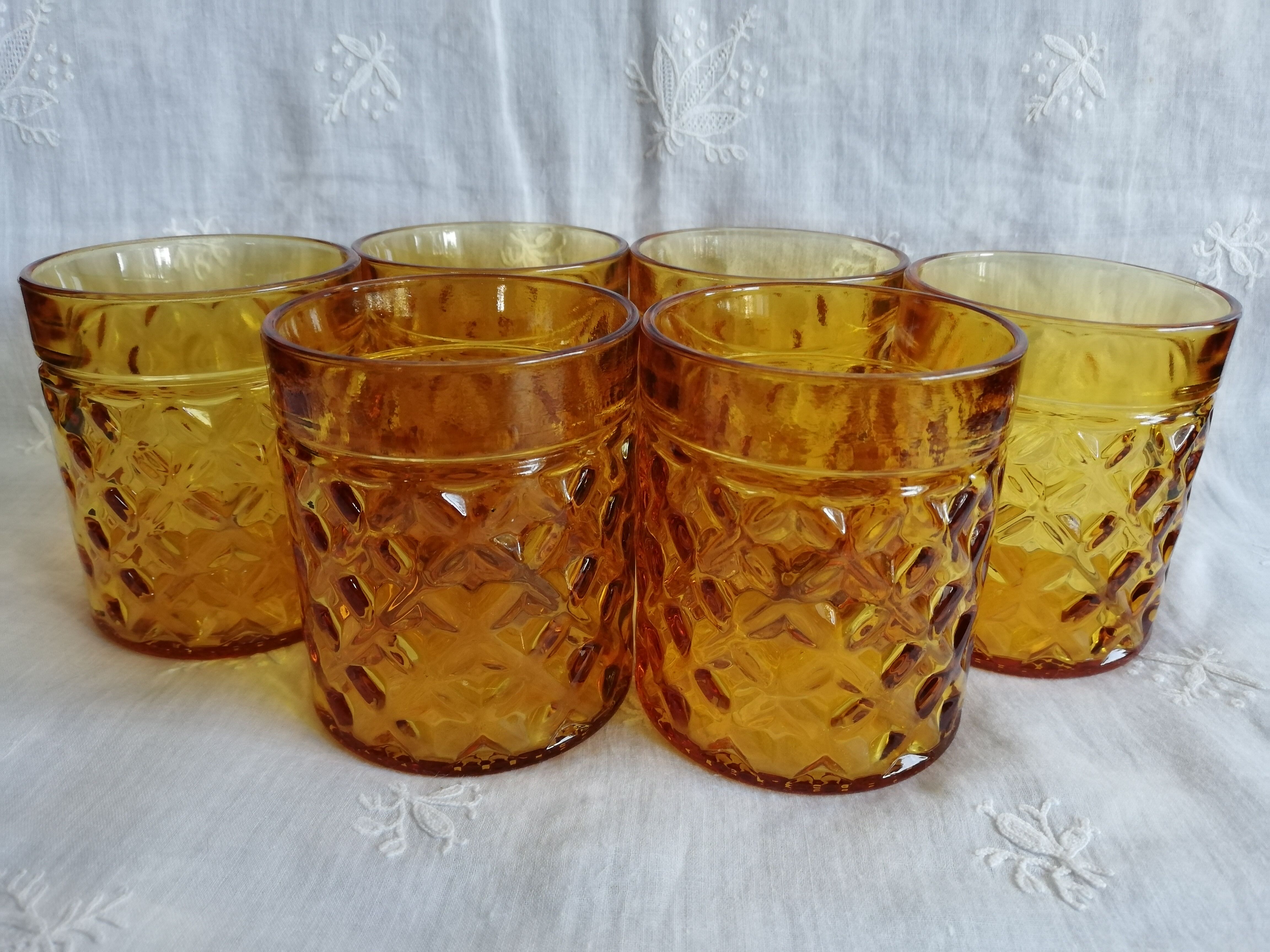 Set of 6 old Pernod amber glasses