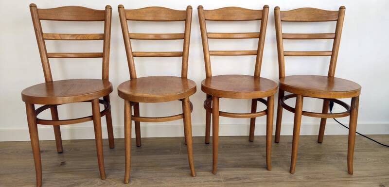 Set of 4 Baumann bistro chairs – model “Le Marais” – light wood