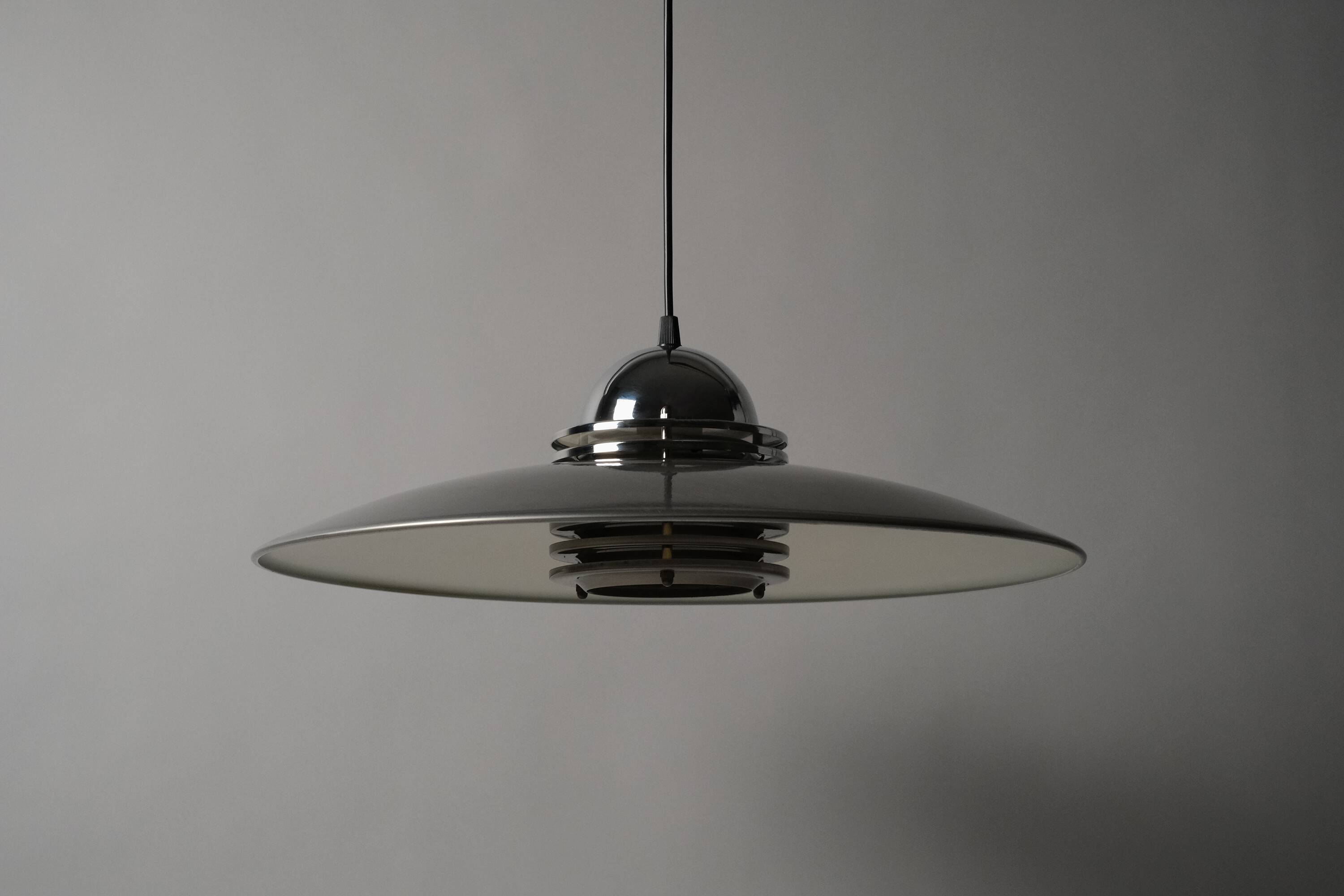 Belid T1390 Pendant Lamp by Jan Eskil Eskilsson, UFO Saucer, 1980s Swedish Modern Lighting.
