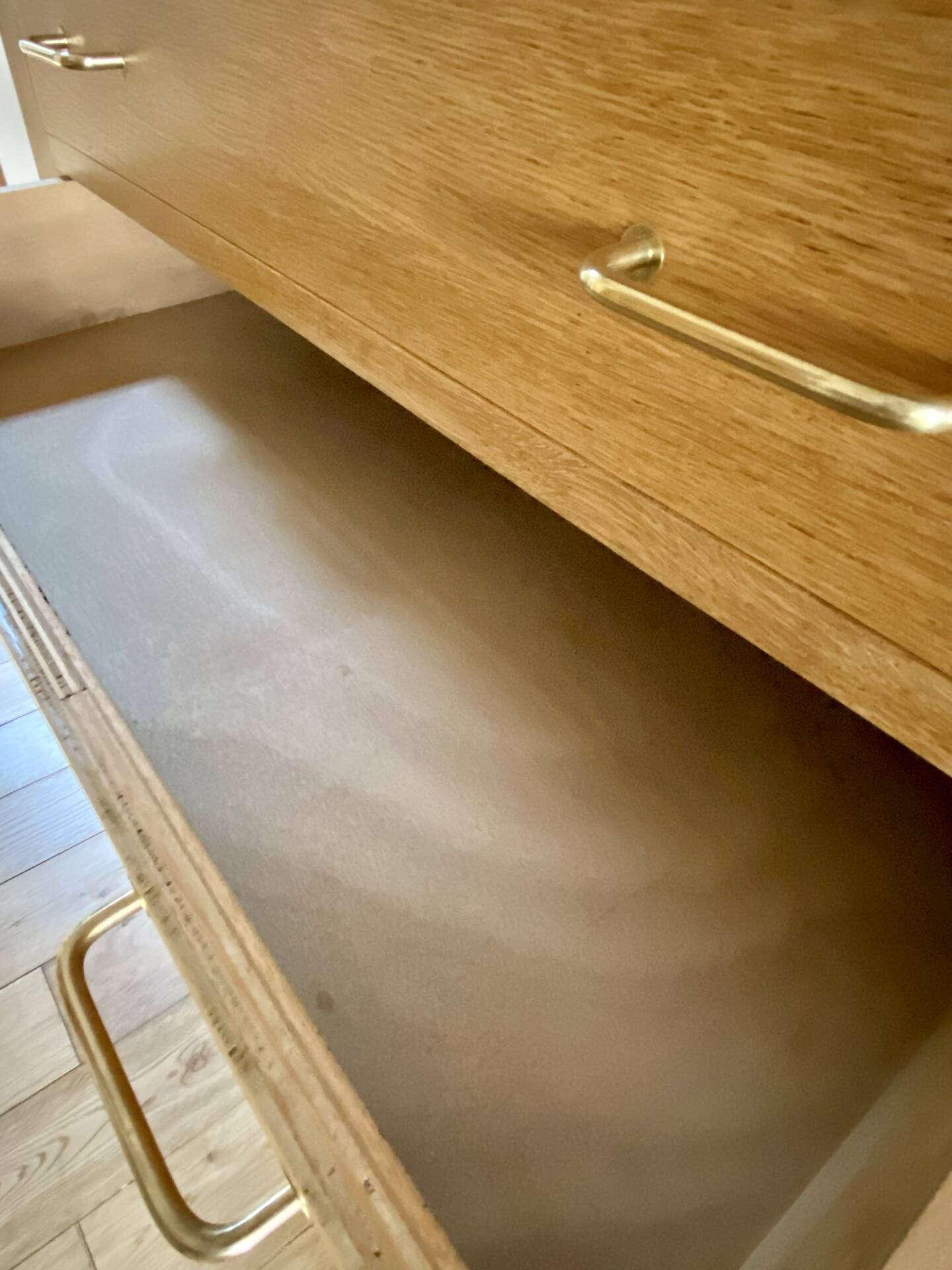 Commode années 50 en chêne clair