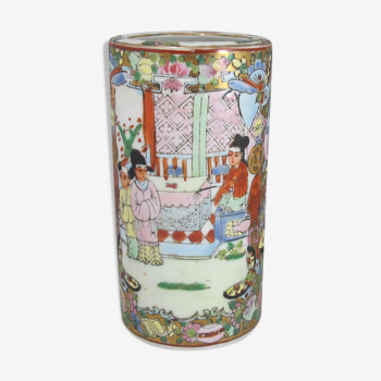 Chinese porcelain pencil pot