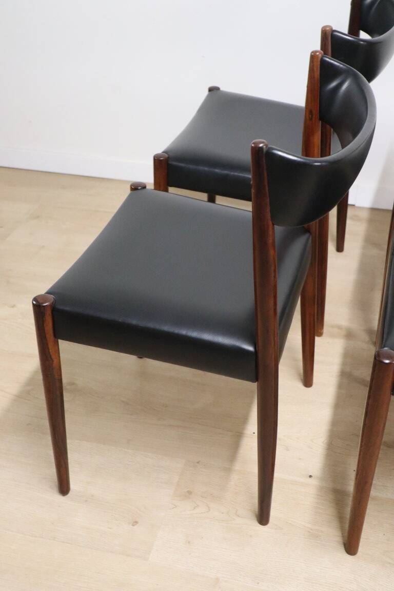 Set of 4 Scandinavian Danish chairs in rosewood and skai, 1960