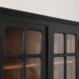 Armoire vitrée parisienne