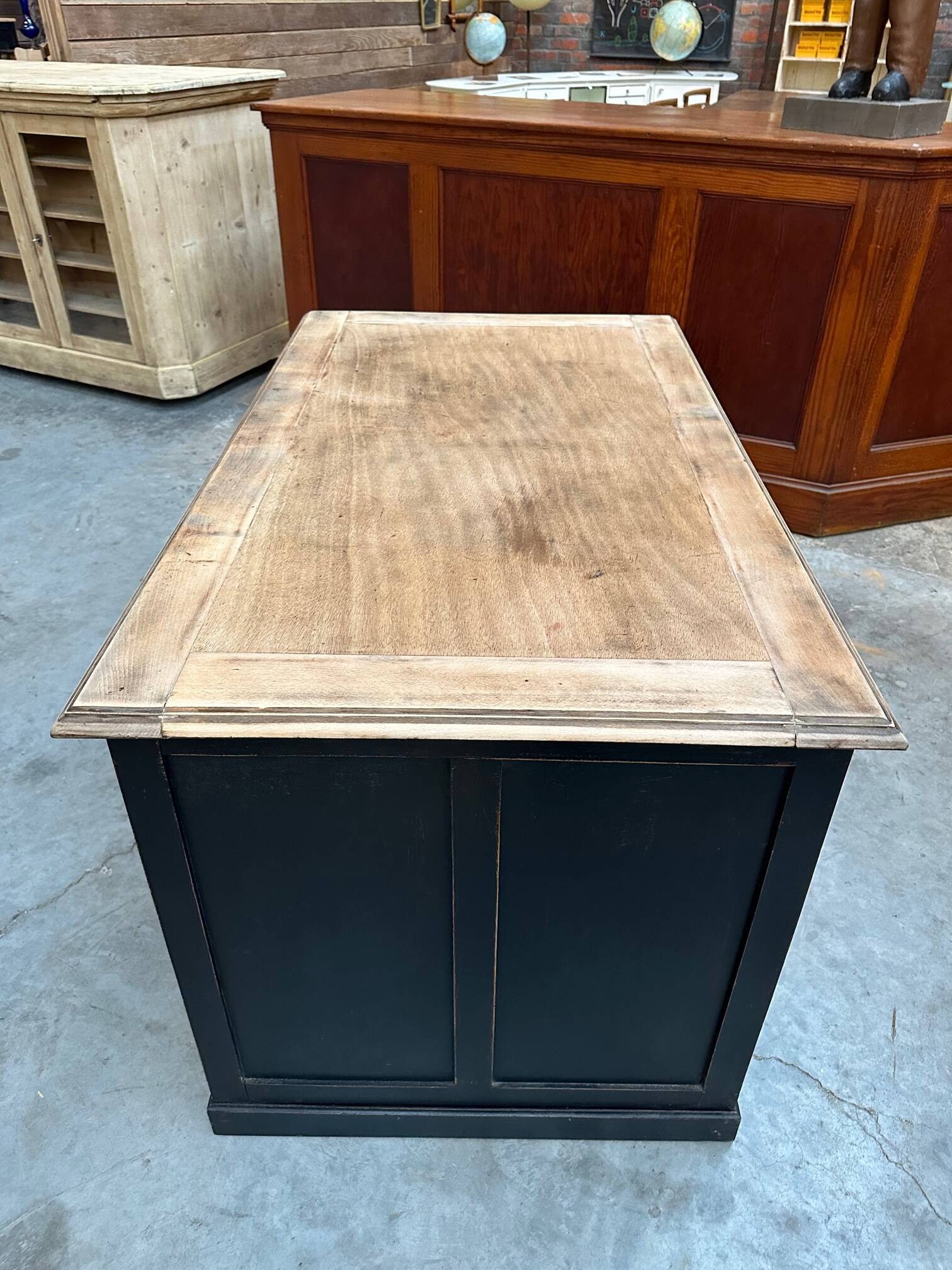 Early 20th century oak desk
