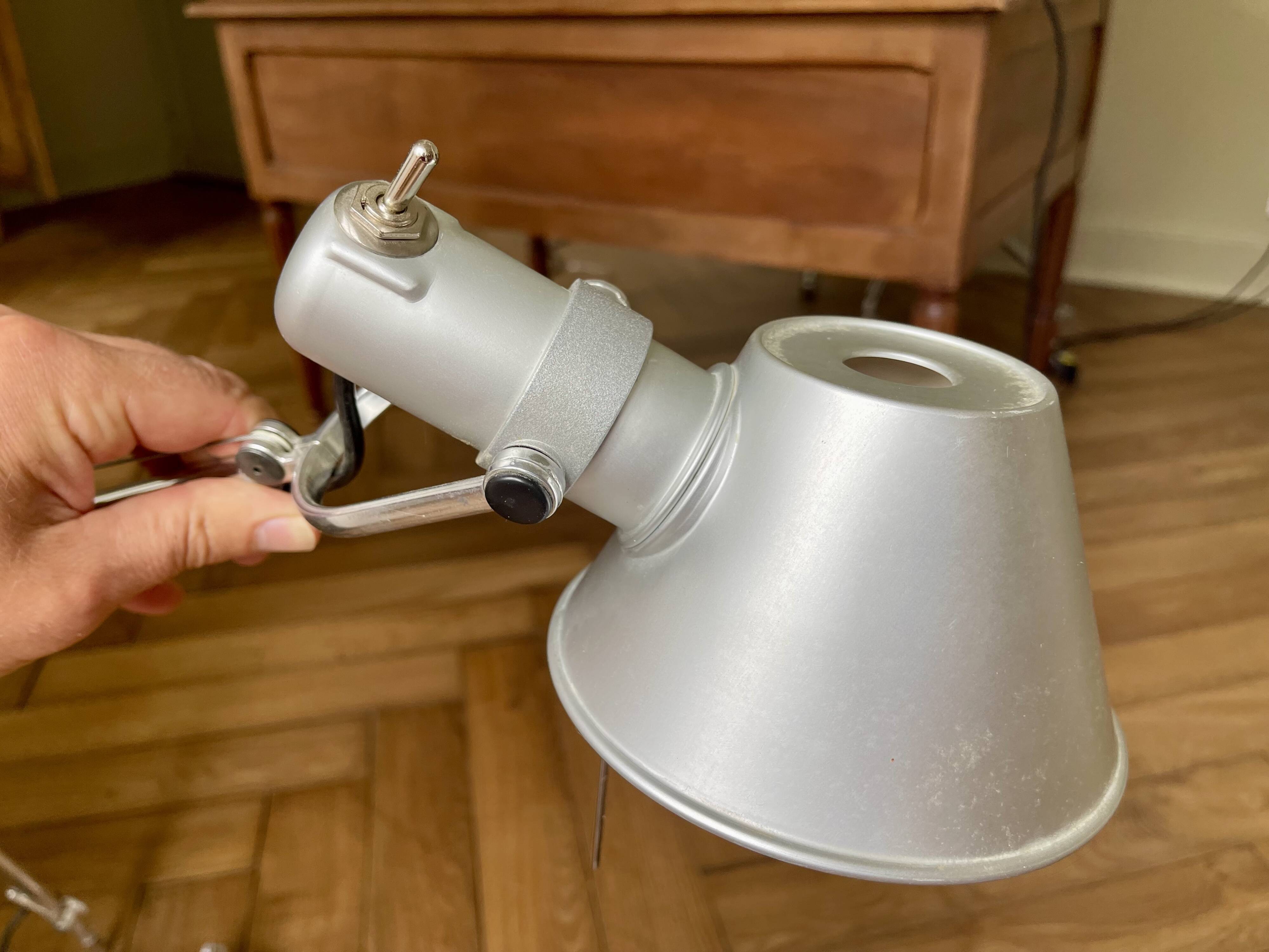 Artemide tolomeo aluminium lamp – wall light