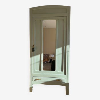 Armoire Parisienne