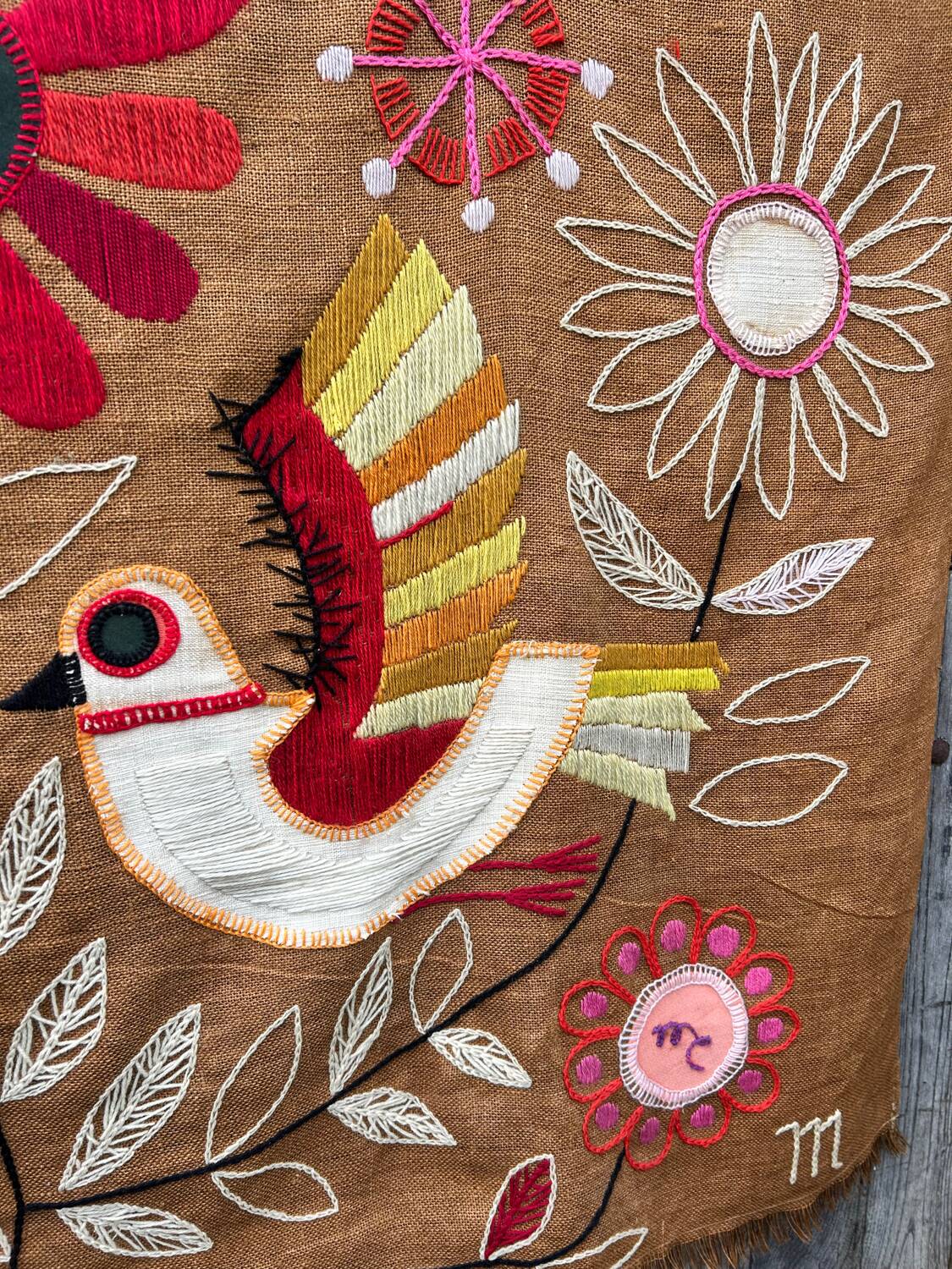 Tenture brodée oiseaux/ fleurs années 60/70