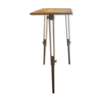 Table à dessin réglable