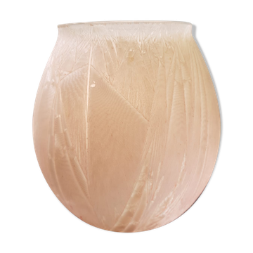 Old vase crystallry art st val glass rose decoration vintage