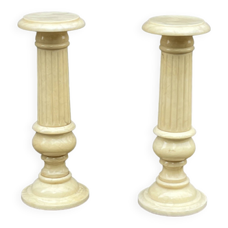 Paire de colonnes néoclassiques en albâtre