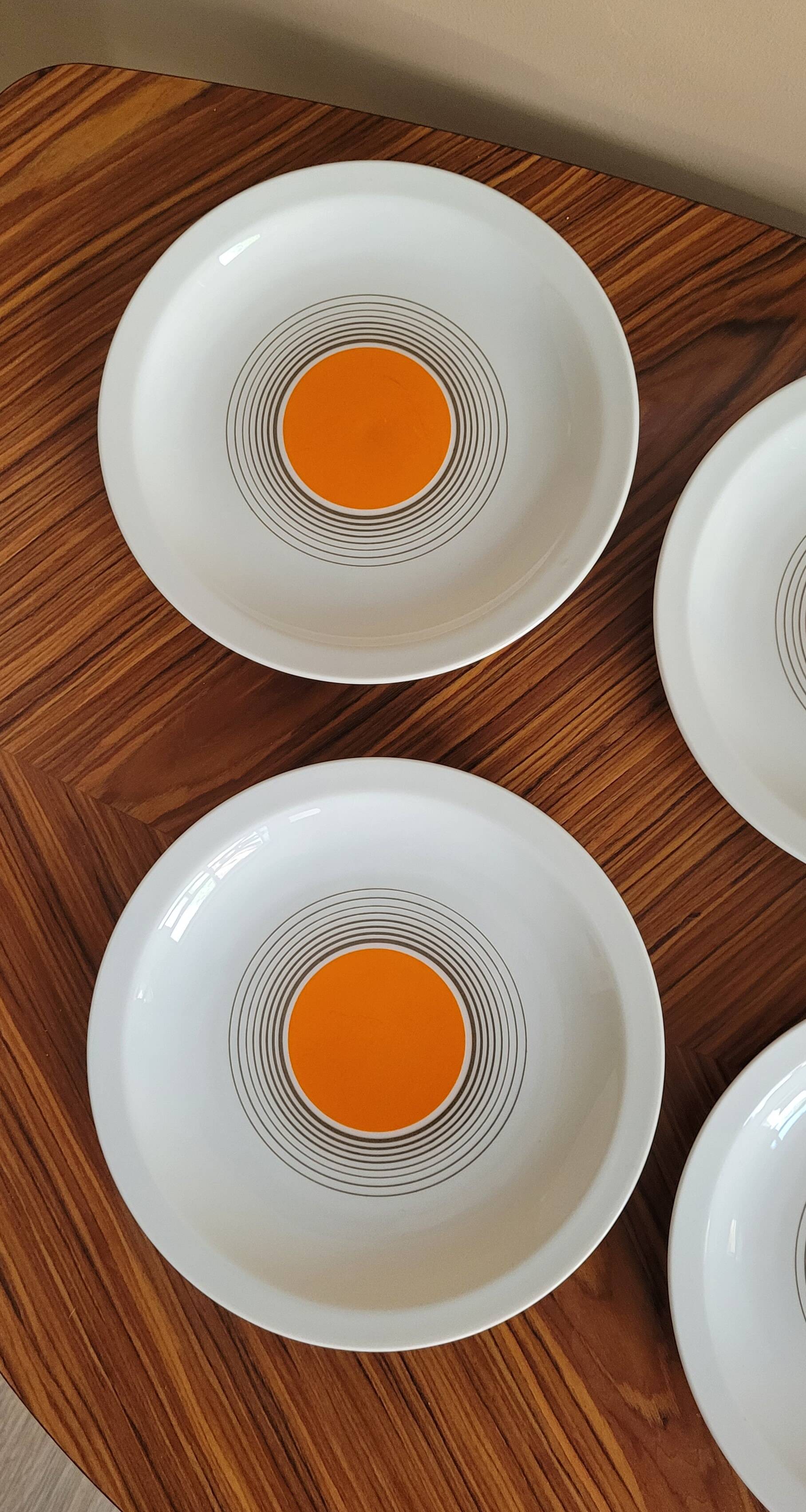 Set of 4 orange plates Bareuther 131