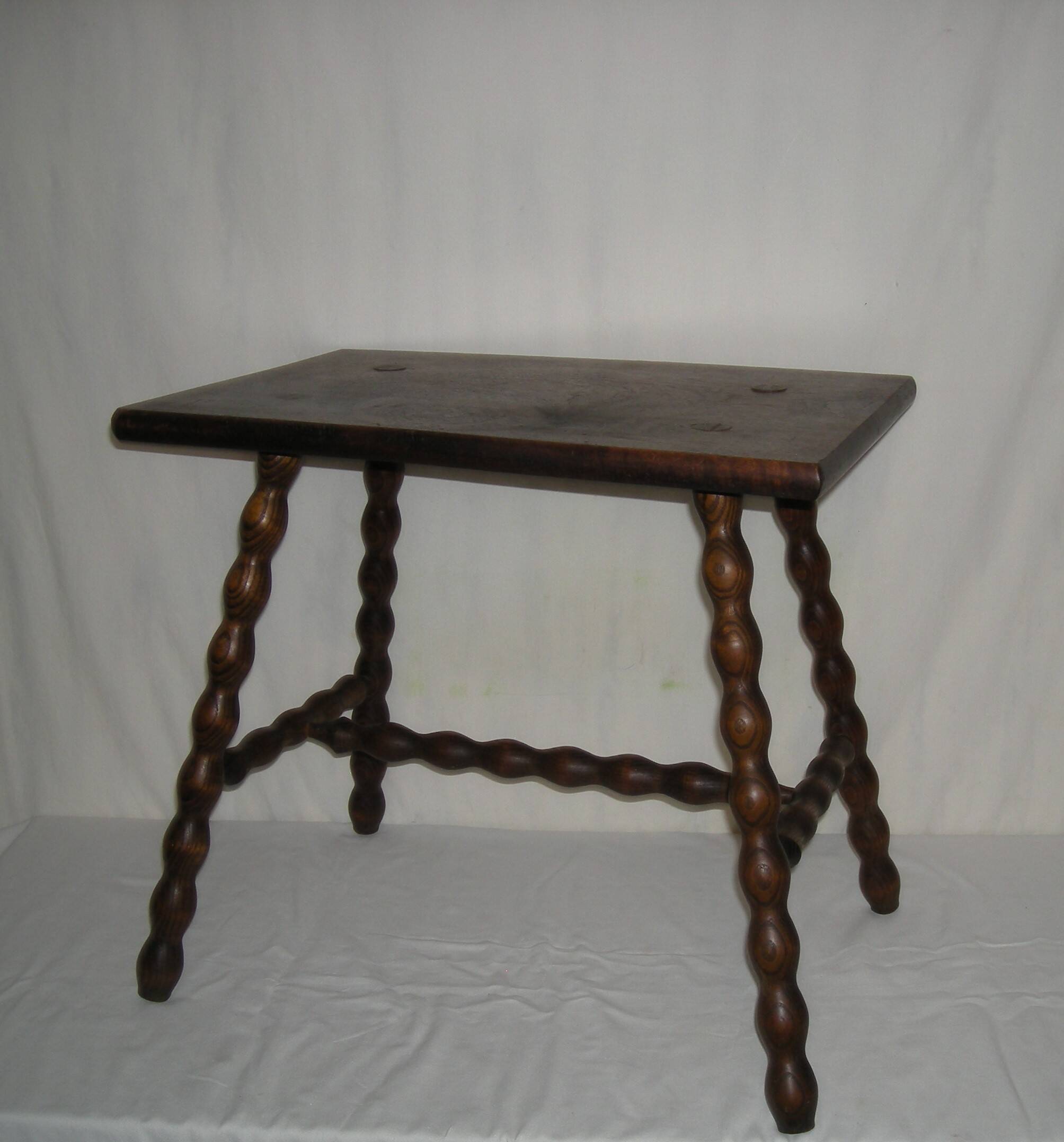 Turned wood coffee table from the 50s and 60s