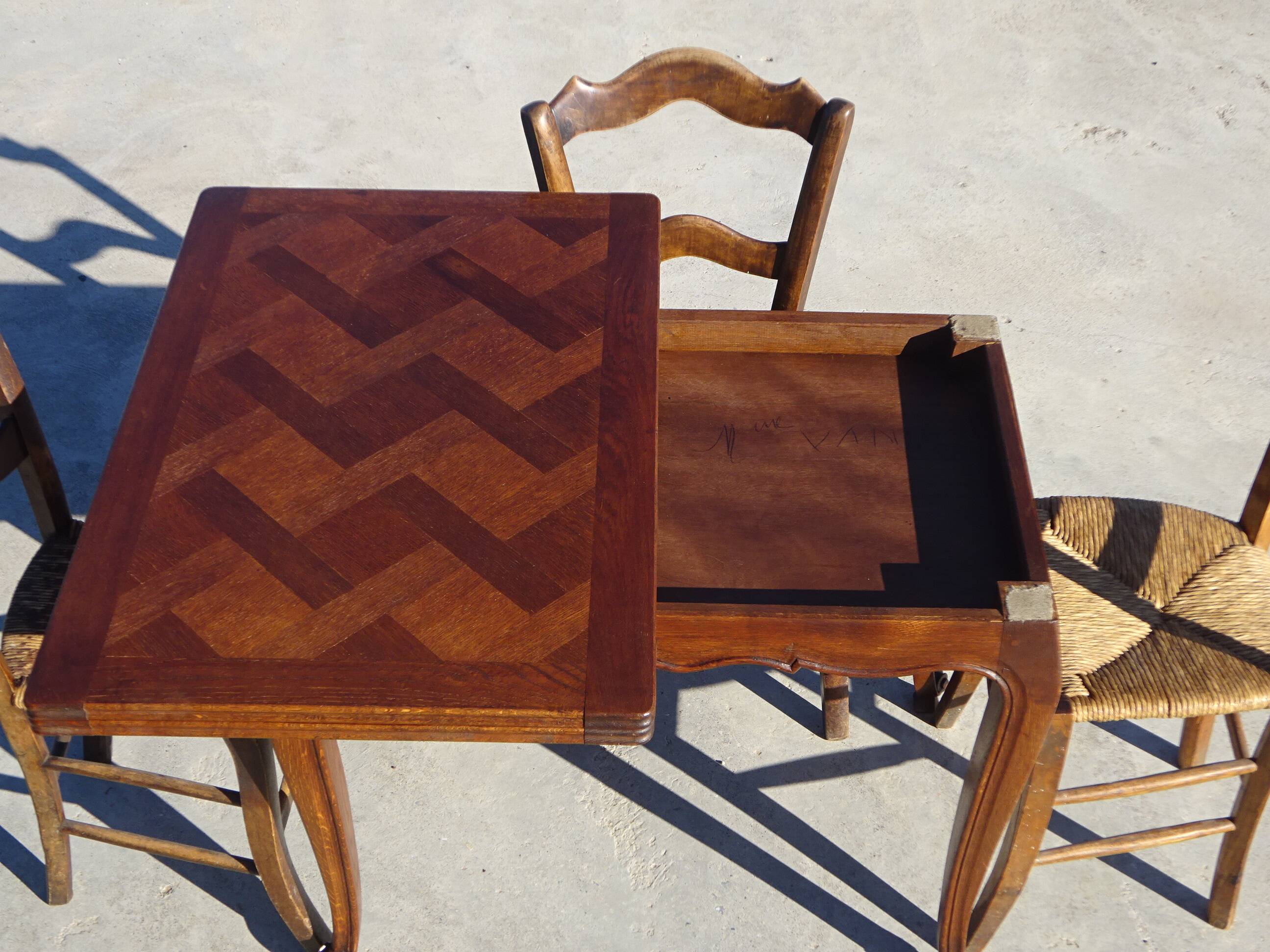 Table portefeuille en chêne