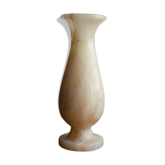 Vase en marbre blanc