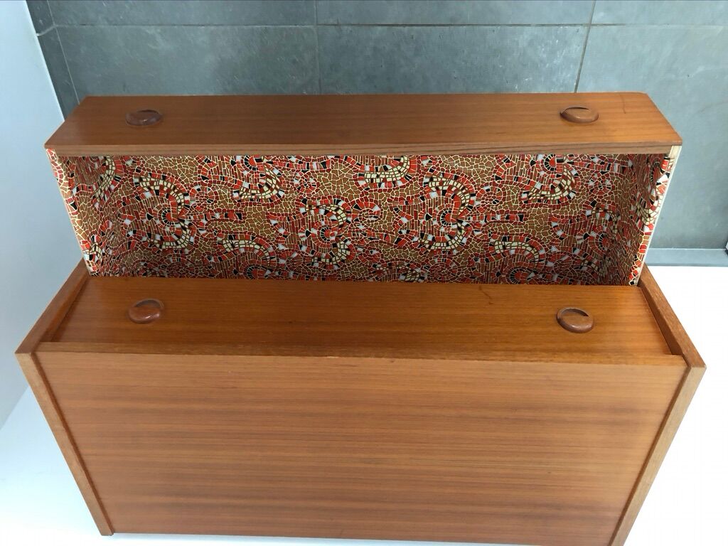 Scandinavian chest of drawers 4 drawers