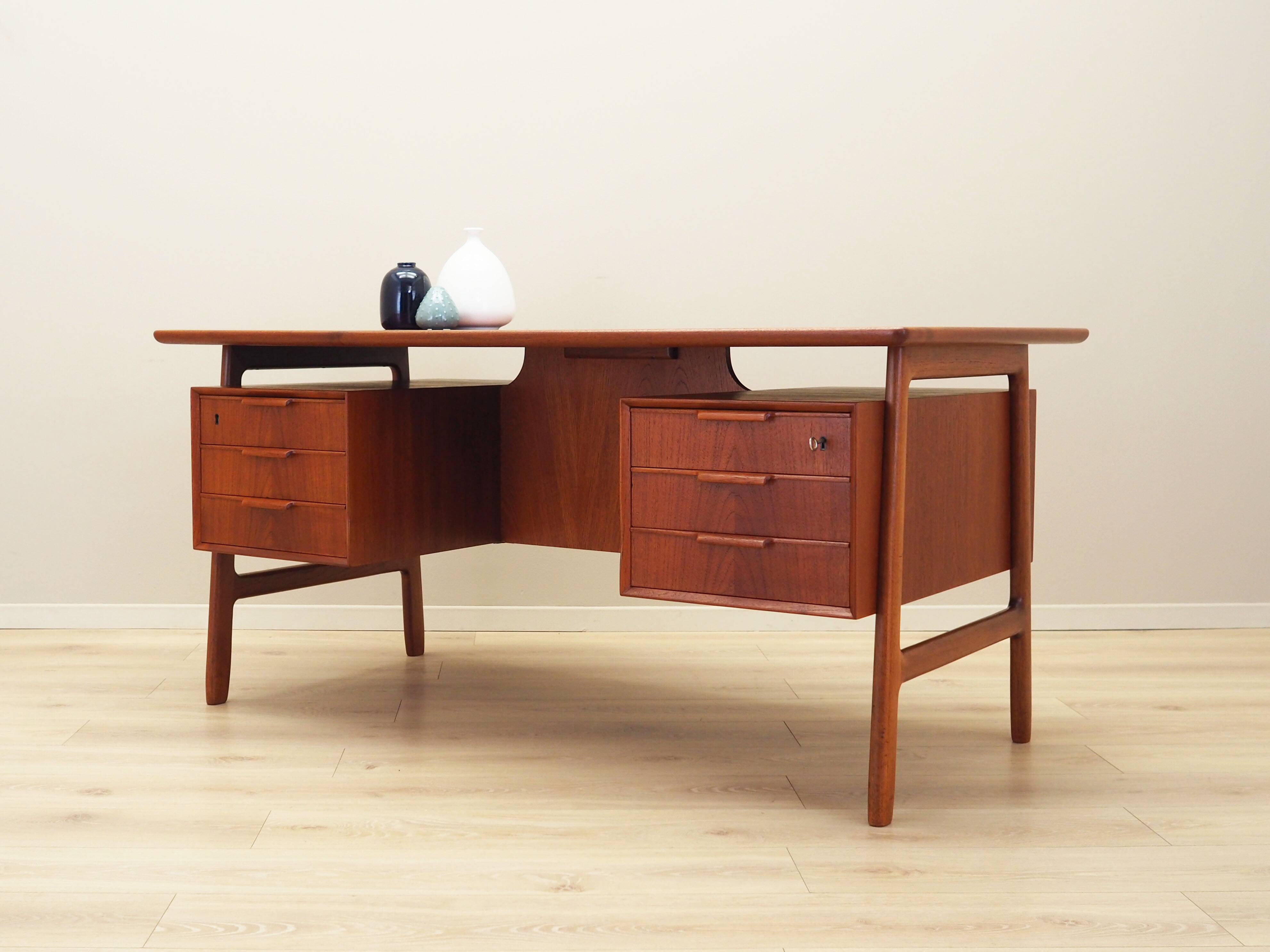 Bureau en teck, design danois, années 1970, fabrication : Omann Jun